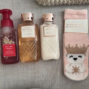 Bath & Body Works Festive Gift Set